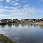 Bayside - Seaview And Balcony - Part Of The The Bay Village With Pool, Gym And Direct Access, Pub, Restaurant, Tennis And Meadows Walks Holiday home *
